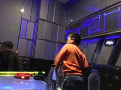 -蓝尊量贩(黄河路店)