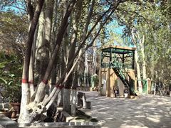 -艾提尕尔清真寺