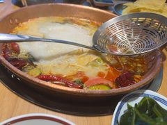 -洱火云南酸菜牛肉火锅(石景山当代商城店)