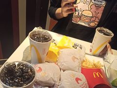 -麦当劳(卫星广场店)