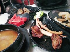 -满都拉碳火烤肉(文苑路店)
