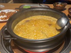 -一朵菌·野生菌探索家火锅(南亚店)