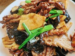 爆炒腰花-泉畔人家·老济南经典鲁菜(大明湖店)