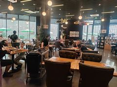 -汽车博物馆主题餐厅