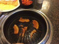 -韩宫宴炭火烤肉(中商世界里店)