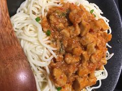 老上海辣肉凉面-贡梅老面馆·蟹粉面·无锡特色小吃(南长街主推店)