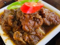 黑椒牛仔骨-老周记茶点
