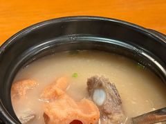 -莲餐厅·湖北菜·潜江小龙虾店(愚园路店)