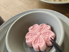 -蜜桃餐厅·伴山(湖滨商业街店)