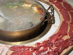 -牛人日志·鲜牛肉骨汤火锅(万科里瑧店)