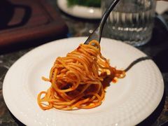 -LESCEDARS Brasserie Bistro香柏树