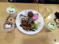 -Hello Kitty Cafe(弘大店)