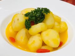 -老船夫婚宴婚庆会馆(延吉路店)