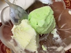 餐后冰淇淋-小白桦西餐厅