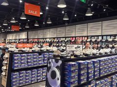 -首创奥特莱斯(西安店)