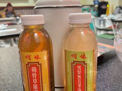 -何妹湿辣牛肉·粤式烧烤砂煲(桂雅路店)