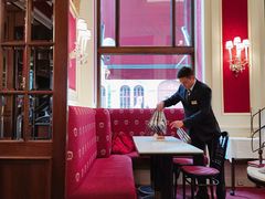 -Cafe Sacher(WIEN)