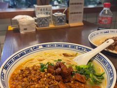 -辣肉面大王(天平路店)