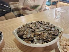 -84那年咖啡馆(李沧万达店)