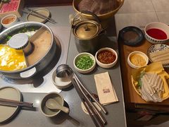 -巴奴毛肚火锅(二七万达店)