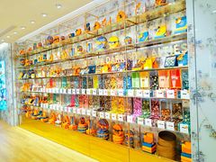零售区-VENCHI 闻绮(北京汉光店)