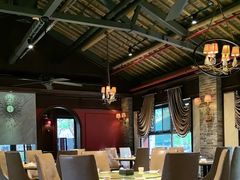 -铜锣湾·有麝自然香(重庆新天地店)