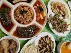 -令氏家外家周秦食府(高新店)