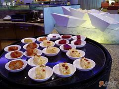 中式小吃区-咖啡苑自助餐厅·中国大饭店