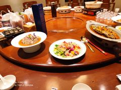 -徽镇小厨·经典徽菜(十里河店)