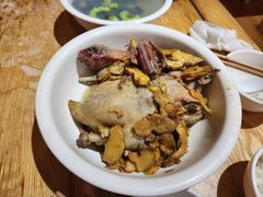 -忠记姜母鸭