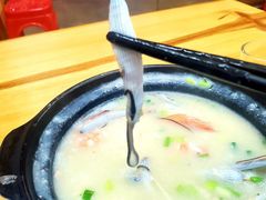 -盛燕泥丁粥