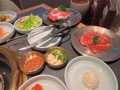 -韩白山·朝鲜族烤牛肉·酱蟹(长宁龙之梦店)