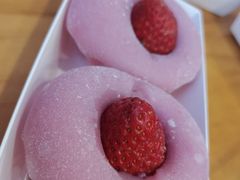 草莓大福-米阿糯糕团•酒酿•甜品(莫愁店)