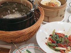-粤港湾砂锅粥·宵夜(宝龙店)