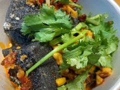 黑色经典臭豆腐-黑色经典臭豆腐·湖南特产(坡子街店)