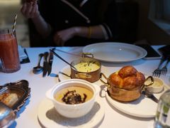 餐前面包黄油-壳里西餐厅Coquille Seafood Bistro(蒙自路店)