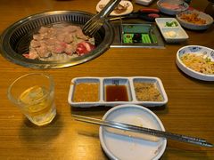 -豚豚猪村烤肉·韩国烤肉(总店)