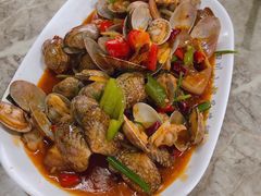 -四川小胡子海鲜(丁村万人海鲜广场店)