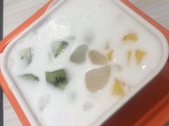 杂果冻小圆子-满记甜品(日月光二店)