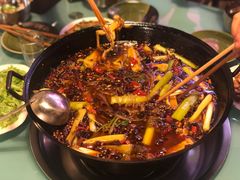 -鸿顺老铁锅美蛙鱼府(解放碑店)
