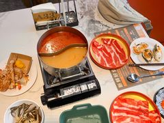 -金马门国际美食百汇(珞喻路店)