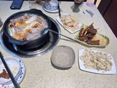 -九寨特色牦牛肉汤锅 羊肉汤锅