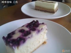 蓝莓cheese和香草摩卡榛子蛋糕-榖屋house of flour(张江首店)