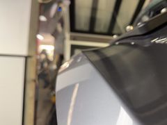 -鲨鱼皮汽车凹陷玻璃修复(静安店)