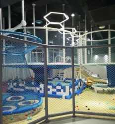-反弹蹦床公园(南坪万达店)