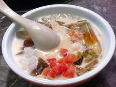 手工红糖冰粉-热火朝天鲜切牛肉火锅(南强街巷店)