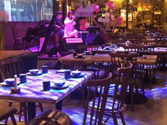 -临界音乐酒馆·小龙虾·江湖菜(华熙LIVE·鱼洞店)
