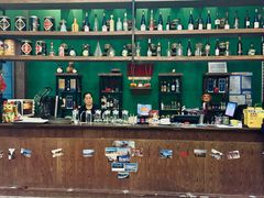 -香巴拉云南餐厅(华莱坞店)