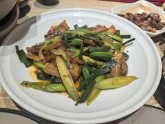 -叁煨蹄花·下饭盐帮菜(人民广场店)