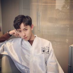 -简法造型·品牌形象店